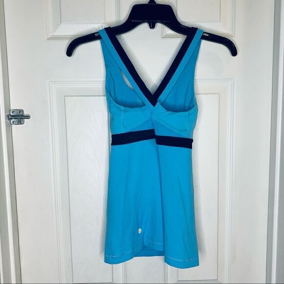 Lululemon Stuff Your Bra Tank II Blue Moon/Inkwell - Picture 2 of 7